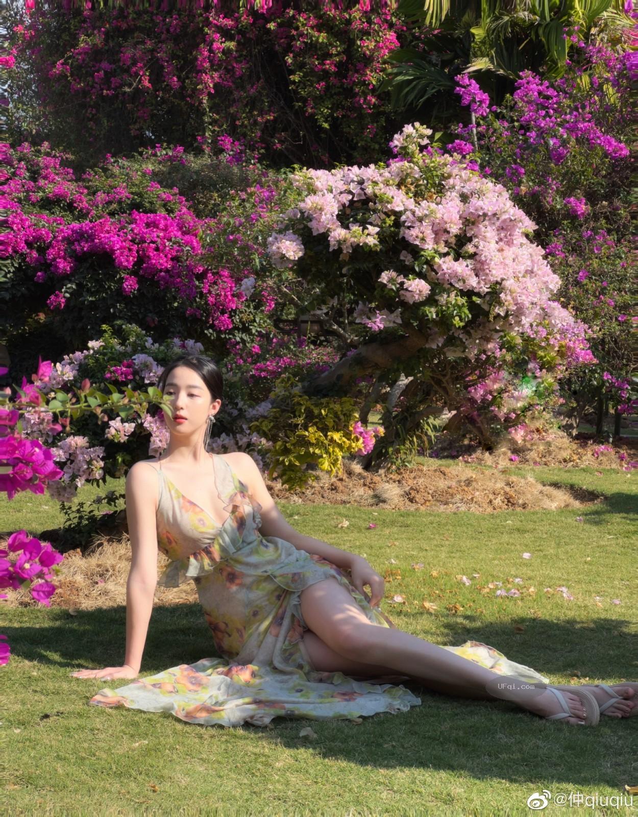 高颜值气质美女仲qiuqiu灵动自然-2