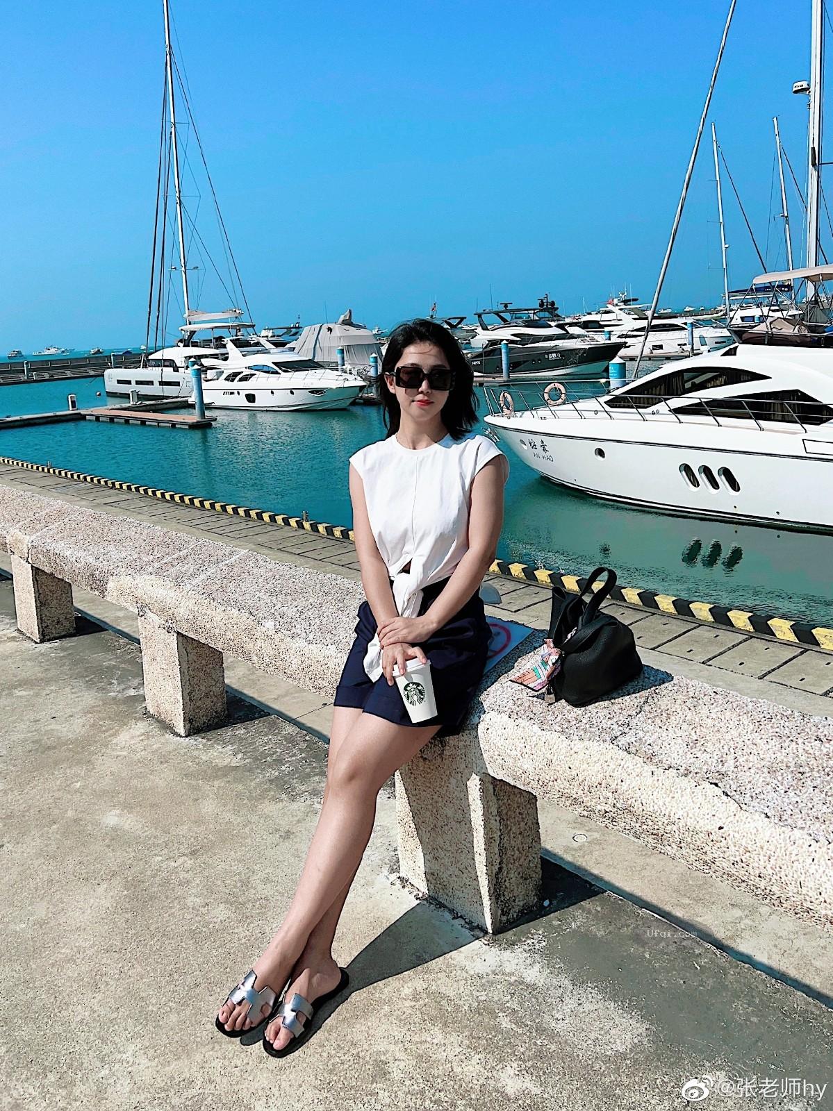 上海某公安局某派出所民警办理小公司失窃案