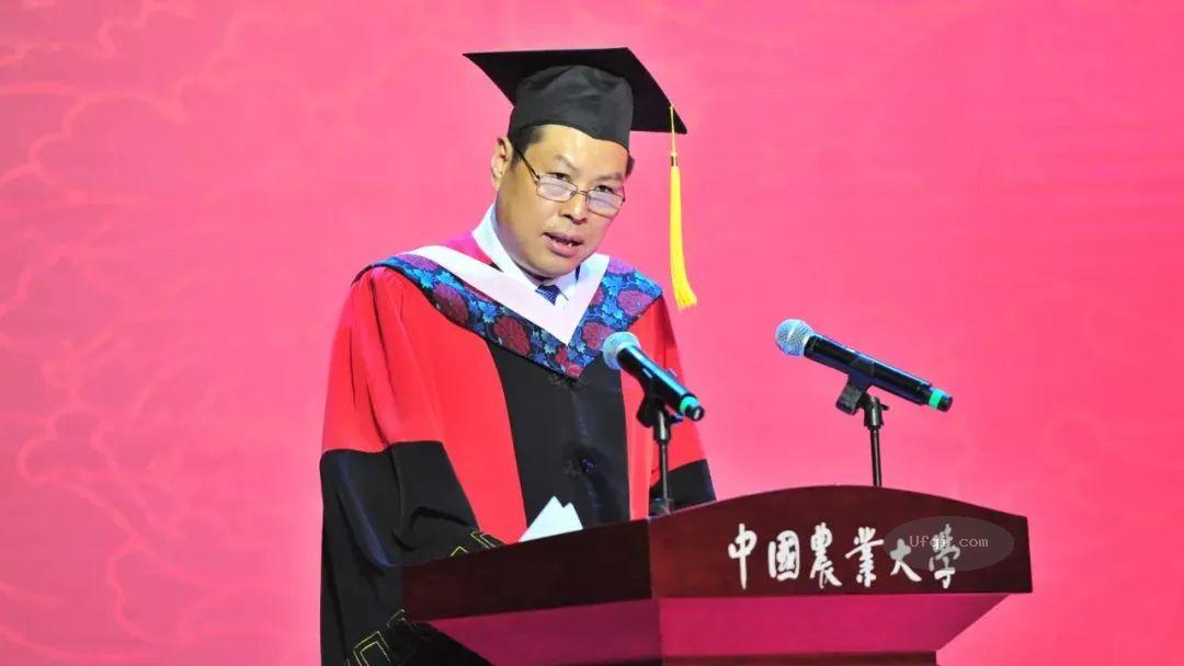 在权力的包围中不要熄灭真善美的光——叶敬忠院长在中国农业大学2023毕业致辞